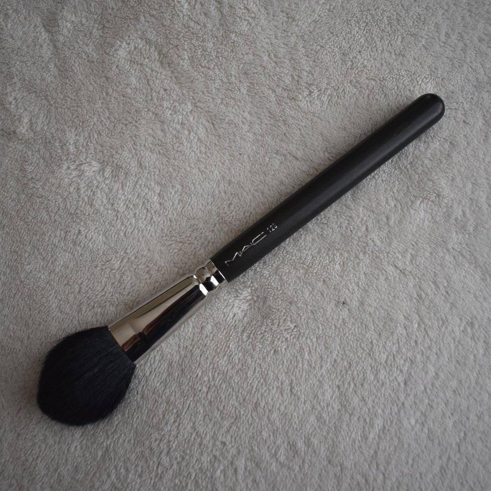 MAC Make-up Brush #129 19.5 cm